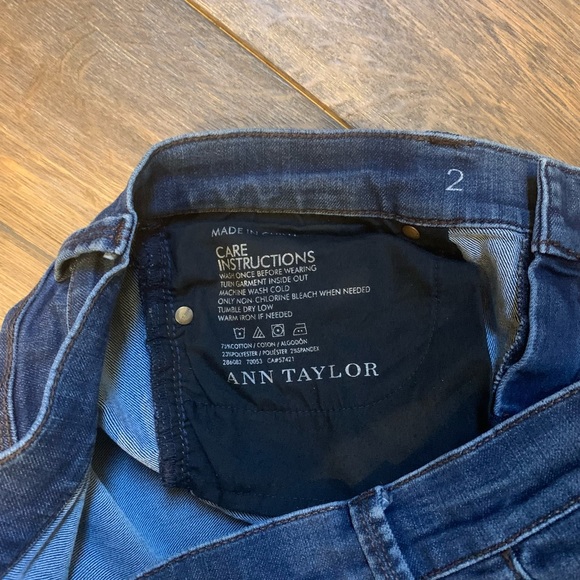 Ann Taylor Jeans Modern Fit Size 2 - Picture 6 of 6